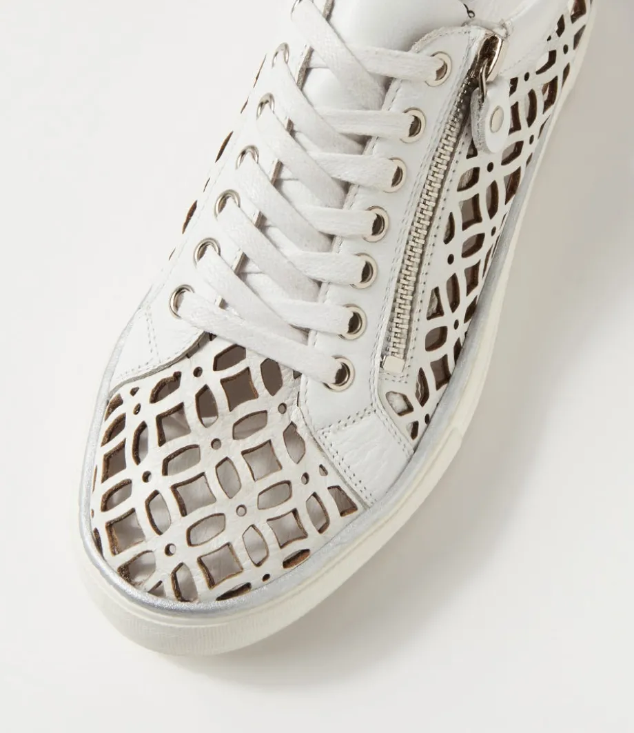 Flynng White Leather Sneakers